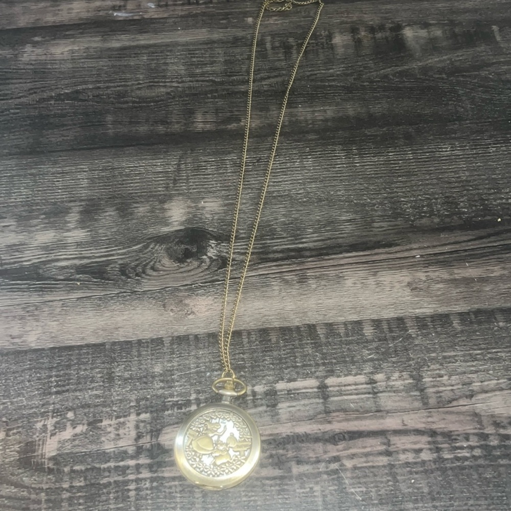 🕰️ Disney Alice in Wonderland Pocket Watch Necklace